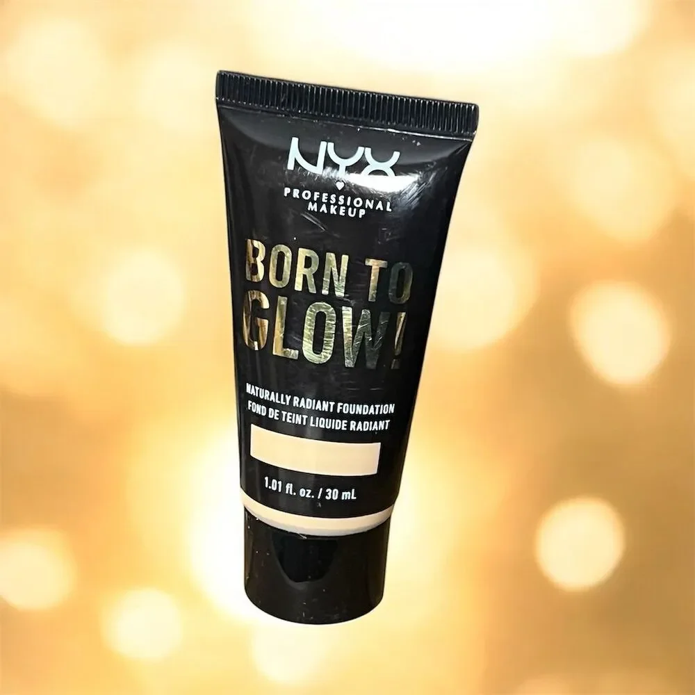 NYX Born To Glow Foundation Warm Vanilla Medium Coverage 1.01 fl oz
